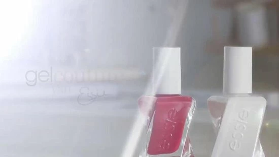 Essie Couture Gel Nagellak - 345 Bubbles Only - Rood - 13,5 Ml 2 Essie Couture Gel Nagellak - 345 Bubbles Only - Rood - 13,5 Ml - Afbeelding 2