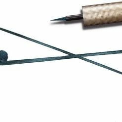 L?Or?al Paris L Or Al Paris Matte Signature Eyeliner Van Superliner Matte Liquid Eyeliner Waterproof - 04 Emeraude Groen -Givenchy-winkel 550x388