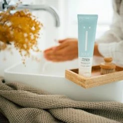 Na?f Na F Gezichtsreiniger - Face Wash 100ml - Gezichtsverzorging - Met Natuurlijke Ingredi Nten -Givenchy-winkel 550x404 2