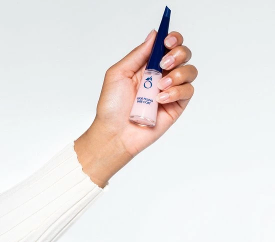 Herome Base Coat - Vult Oneffenheden Op Maakt De Nagel Egaal En Glad - Beschermt Tegen Verkleuren - TFS Hars- En Tolueenvrij - 10ml. 6 Herome Base Coat - Vult Oneffenheden Op Maakt De Nagel Egaal En Glad - Beschermt Tegen Verkleuren - TFS Hars- En Tolueenvrij - 10ml. - Afbeelding 6