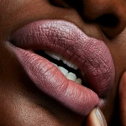 MAC Cosmetics Satin Lippenstift - Brave - Lippenstift -Givenchy-winkel 550x515 3