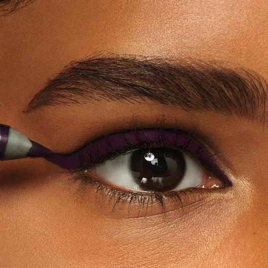 Maybelline Tattoo Liner Gel Pencil - 940 Rich Amethyst - Paars - Waterproof Oogpotlood 11 Maybelline Tattoo Liner Gel Pencil - 940 Rich Amethyst - Paars - Waterproof Oogpotlood - Afbeelding 11