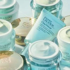 Estée Lauder Day Wear Sheer Tint Release Dagcrème - 30 Ml - SPF15 8 Estée Lauder Day Wear Sheer Tint Release Dagcrème - 30 Ml - SPF15 -Givenchy-winkel 550x550 421