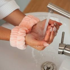 Skinchie Wasbandjes - Waterabsorberend - Skincare Haarband En Polsbandjes Set - Make Up Hoofdband - Microvezel - Roze
