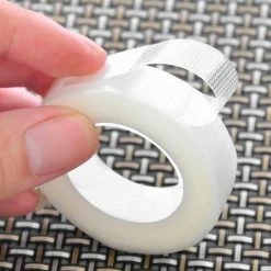 OWP Commerce Own Commerce - Beauty Tape - Huidvriendelijk - Fashion Tape - 450 Cm - Voor Strakke Eyeliner - Ooglidsticker -Givenchy-winkel 550x551 15