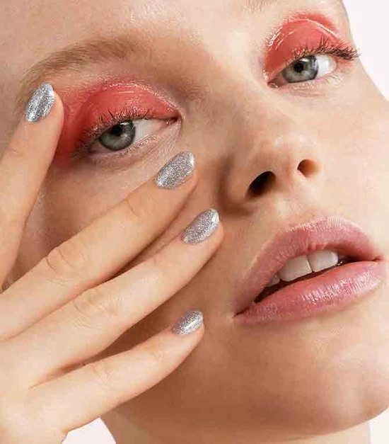 Pink Gellac | Fabulous Silver - Gellak - Vegan - Zilver - Glitter Finish - 15 Ml 3 Pink Gellac | Fabulous Silver - Gellak - Vegan - Zilver - Glitter Finish - 15 Ml - Afbeelding 3