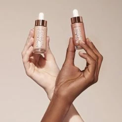 L’Oréal Paris L'Oréal Paris Glow Mon Amour Highlighter Drops - 02 Loving Peach -Givenchy-winkel 550x687 2