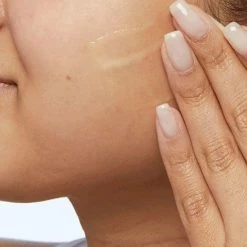 CeraVe Anti Aging Retinol Serum - Helpt Fijne Lijntjes En Rimpels Te Verminderen 15 CeraVe Anti Aging Retinol Serum - Helpt Fijne Lijntjes En Rimpels Te Verminderen -Givenchy-winkel 550x687 5