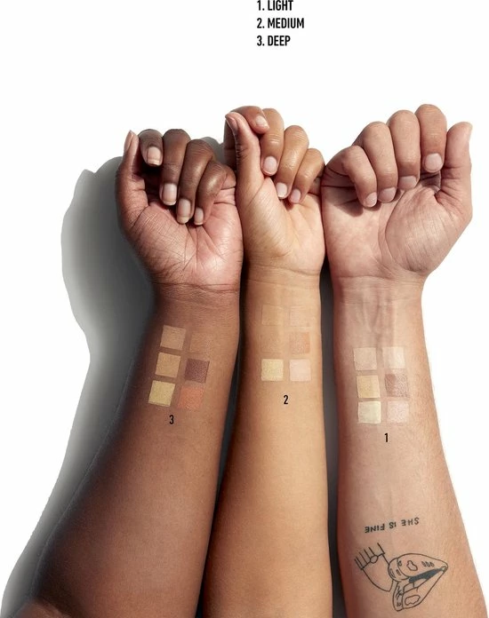 NYX PMU NYX Professional Makeup Conceal, Correct, Contour Palette - Light 3CP01 - Concealer Palet - 9 Gr 4 NYX PMU NYX Professional Makeup Conceal, Correct, Contour Palette - Light 3CP01 - Concealer Palet - 9 Gr - Afbeelding 4